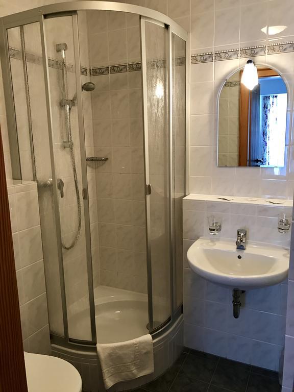 צל אן דר מוזל Hotel Ratskeller מראה חיצוני תמונה