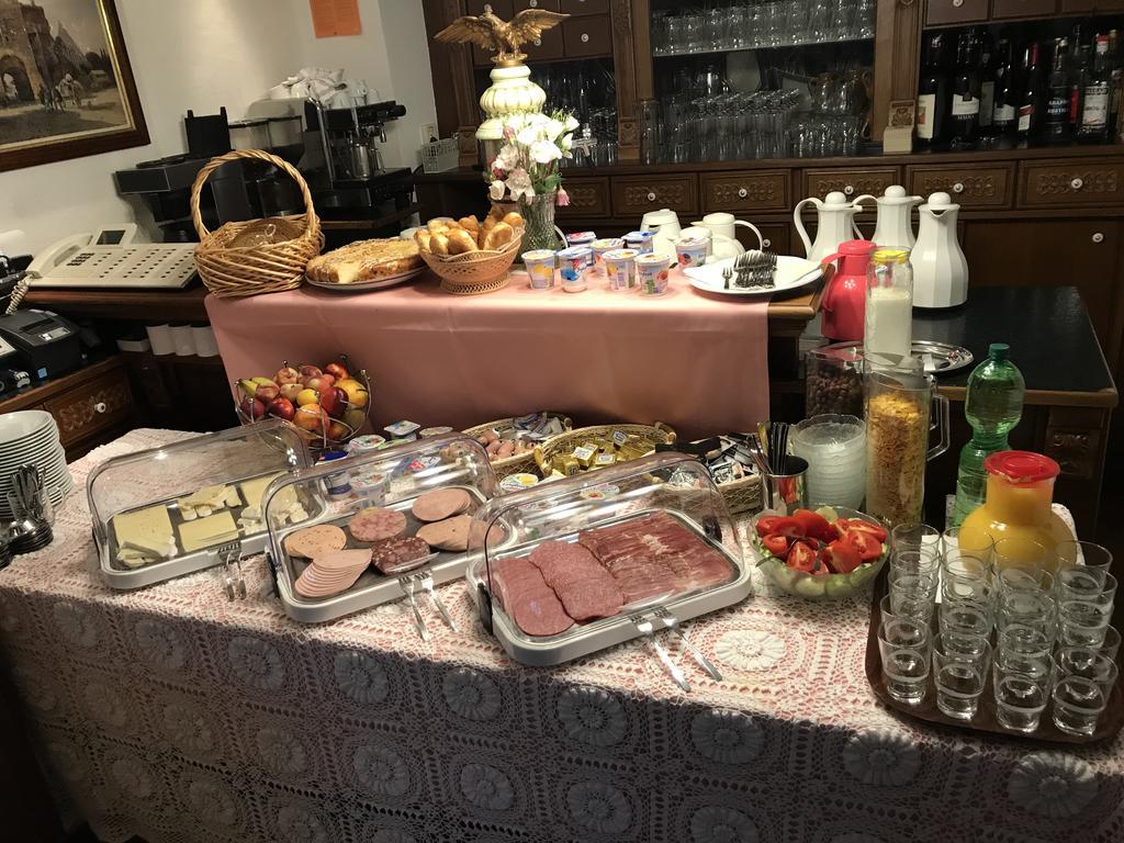 צל אן דר מוזל Hotel Ratskeller מראה חיצוני תמונה